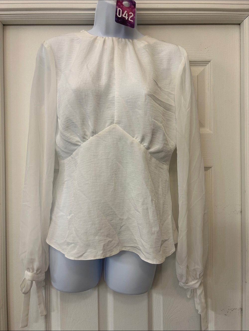 Topshop White Sheer Long-Sleeve Tie Cuff Blouse